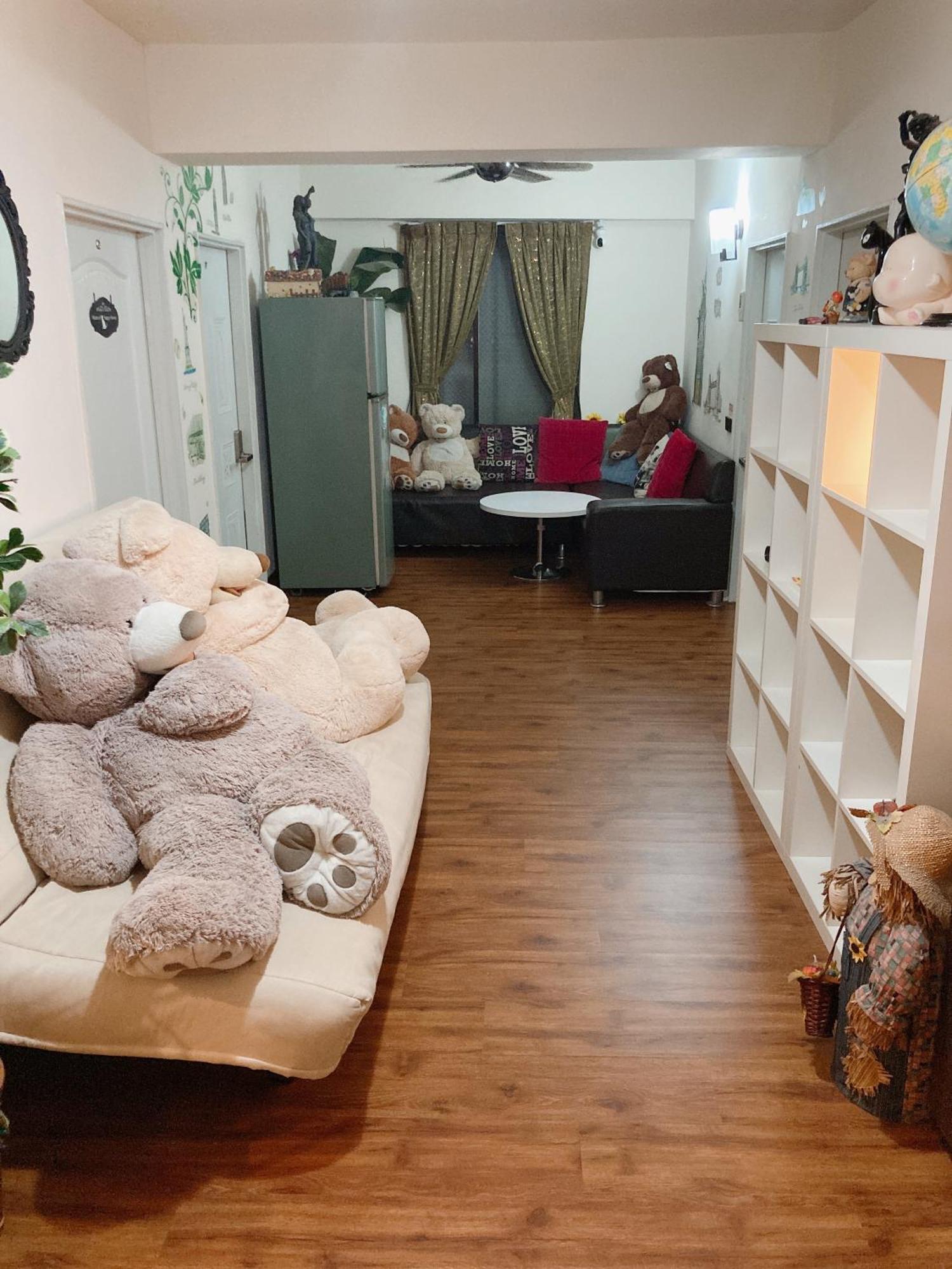 Apartament 台南富居tainan Fu House預訂後請主動聯繫做確認才保留訂房 Zewnętrze zdjęcie