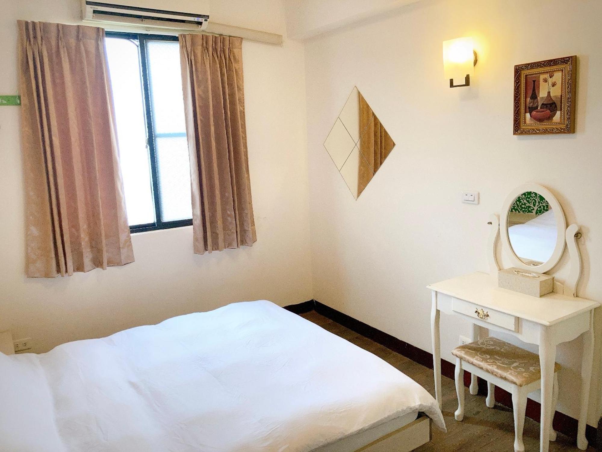 Apartament 台南富居tainan Fu House預訂後請主動聯繫做確認才保留訂房 Zewnętrze zdjęcie